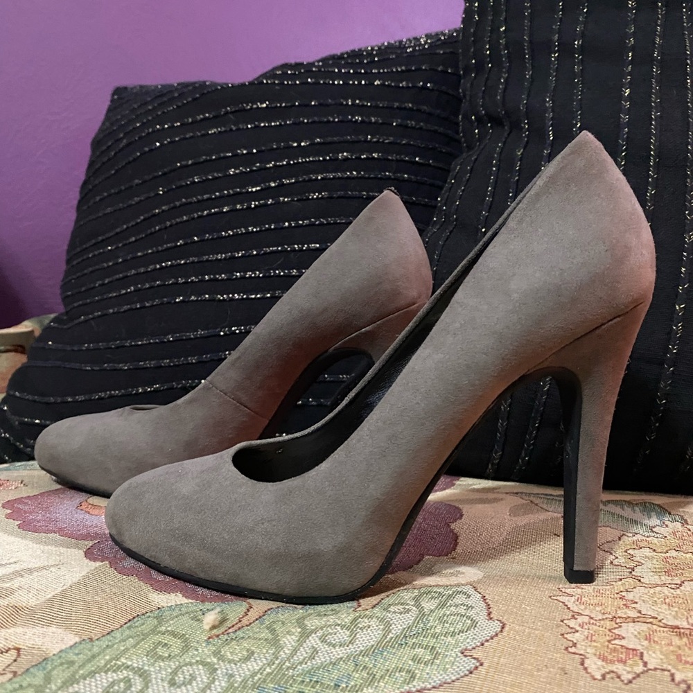 Jessica Simpson Heel